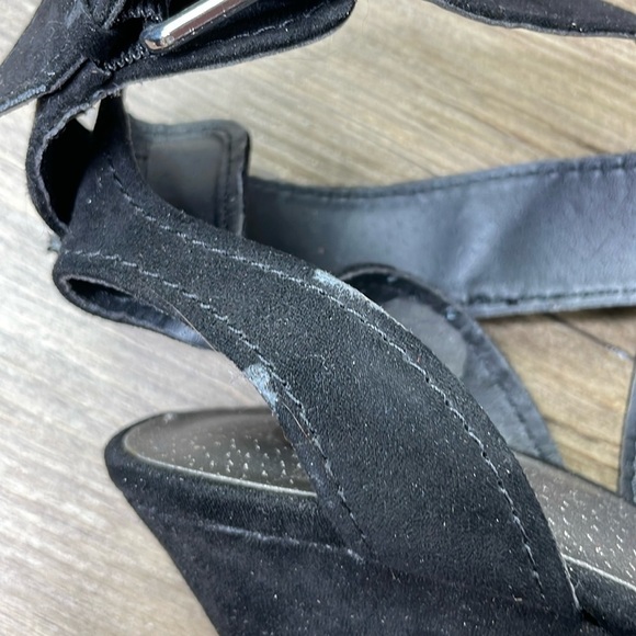 G by Guess Womens Heethe Black Faux Open Toe Wedge Heels Slingback Strappy sz 8 - Picture 5 of 14